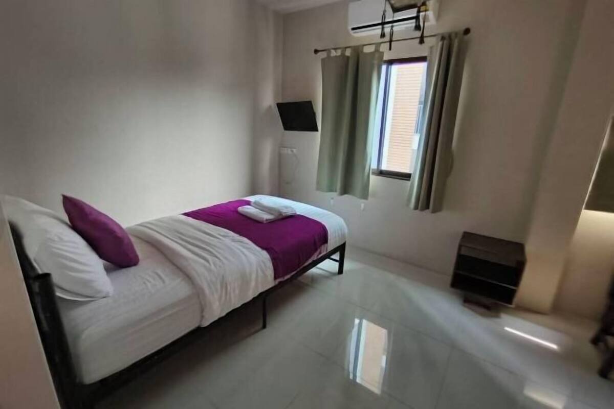 Hochwertige Bettwaren, kostenloses WLAN, Bettwäsche