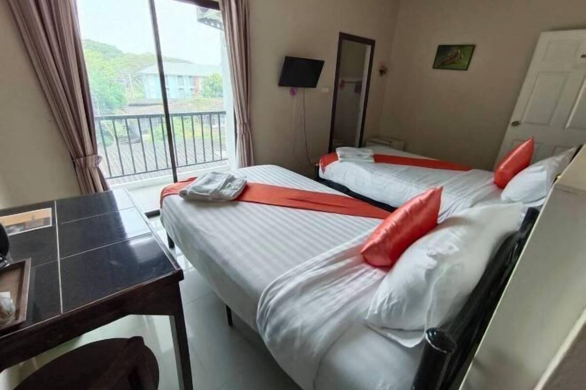 Hochwertige Bettwaren, kostenloses WLAN, Bettwäsche