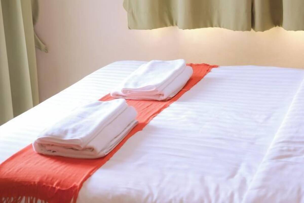 Ropa de cama de alta calidad, wifi gratis y ropa de cama