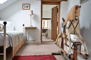 3 bedrooms, free WiFi, bed sheets
