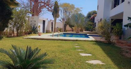 Luxury Villa in Ngaparou with Private Pool, 4 Bedrooms and Total Comfort