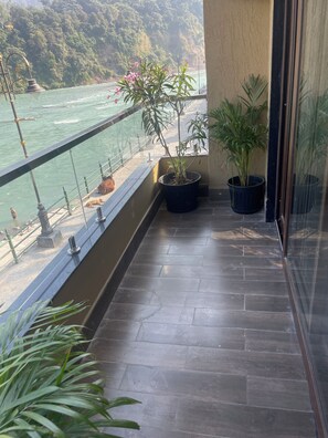 Doppelzimmer, Flussblick | Balkon