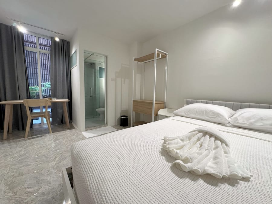 Deluxe Double Room | Free WiFi, bed sheets