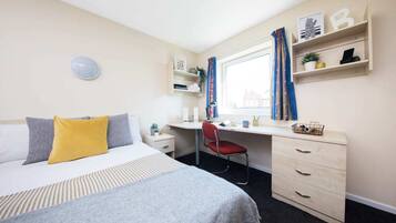 Single Room, Non Smoking | Blackout curtains, free WiFi