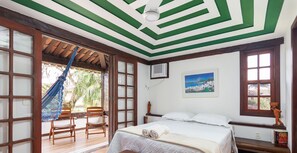 Maison, 4 chambres, piscine privée | 4 chambres, rideaux occultants, fer et planche à repasser, Wi-Fi gratuit