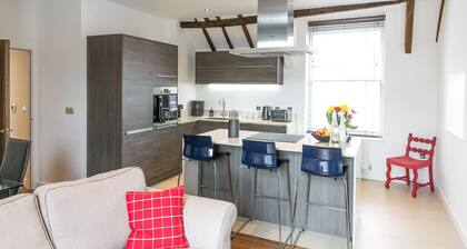 Willow Apartment-Appartement-de Luxe-Salle de bain privée-Vue sur Rue