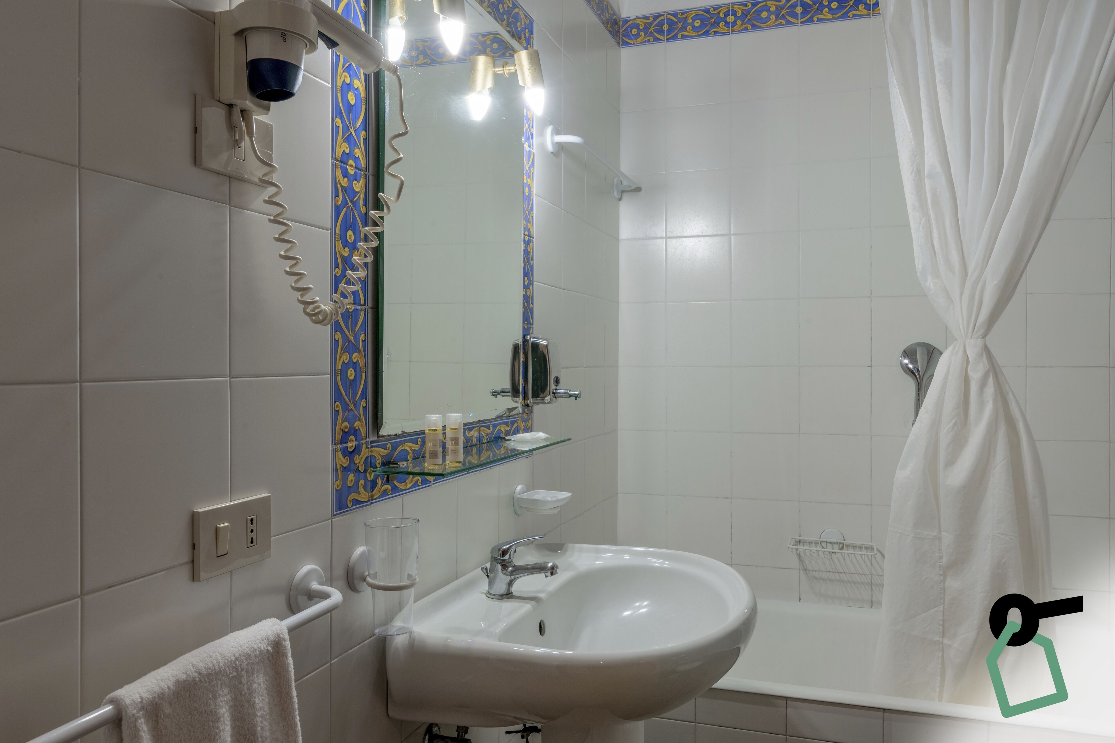 Foto - HOTIDAY Taormina Mare