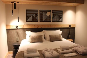 Junior Apartment, 3 Bedrooms, Balcony | Soundproofing, free WiFi, bed sheets - Les Cîmes d'Auréa (Valloire)