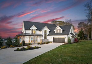 Luxury House, Multiple Beds (Circle Hollow) | Exterior