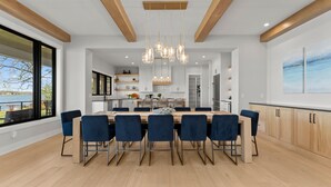 Luxury House, Multiple Beds (Circle Hollow) | Dining - Circle Hollow (Denver)