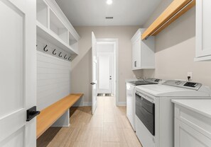 Maison Luxe, plusieurs lits (Circle Hollow) | Intérieur