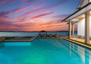 Luxury House, Multiple Beds (Circle Hollow) | Pool