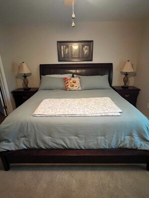 1 bedroom, desk, iron/ironing board, free WiFi