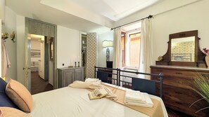 4 habitaciones, tabla de planchar con plancha y wifi gratis 