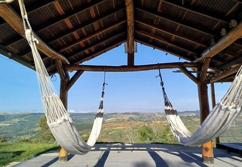 Cabaña Privada+Tina+Bbq+Wifi+Hamaca+Hoguera+TV+

Compartir

Guardar