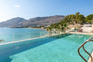 Exterior - Arte Pefki Beachfront Suites (Rhodes)