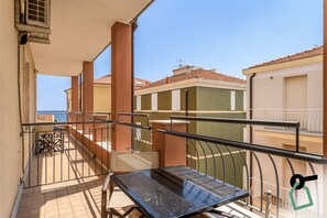 Superior-Vierbettzimmer | Balkon