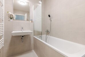 Hair dryer, towels, soap, shampoo - Charming Apartment with AC, Balcony and Parking in lovely Prague (Prague)