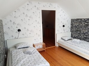 4 bedrooms