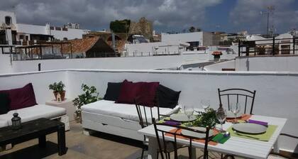 Charming townhouse with sea views in the historic center of Tarifa