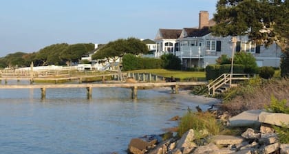 Morehead City Promise Land Charming 2-bedroom bungalow with WiFi, ACâŠ