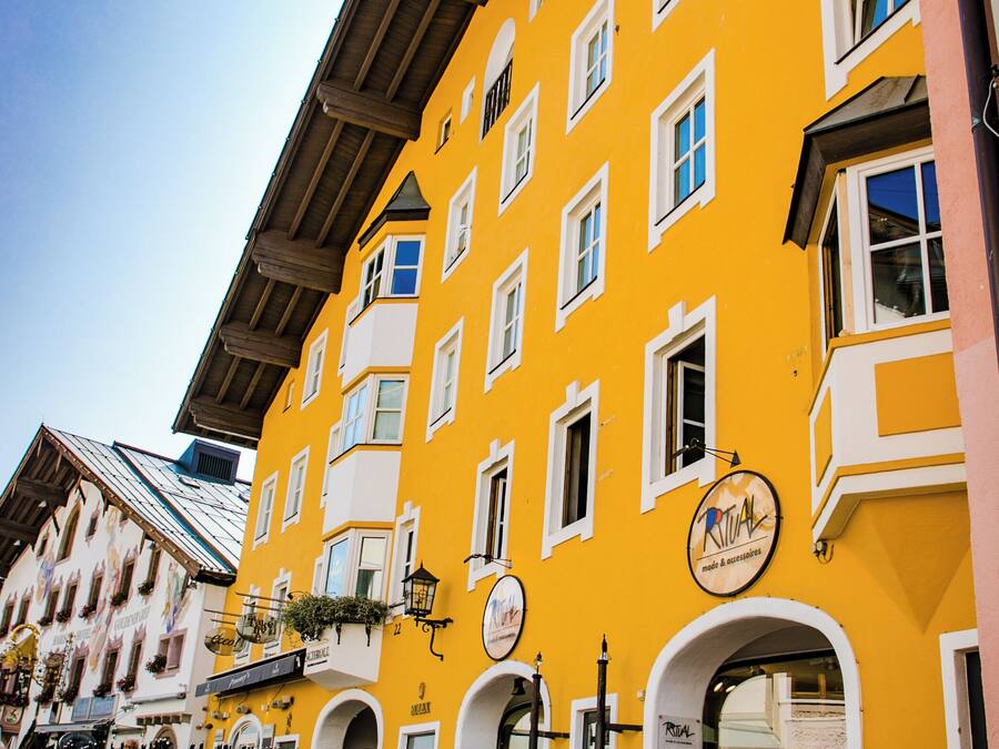 Facciata della struttura