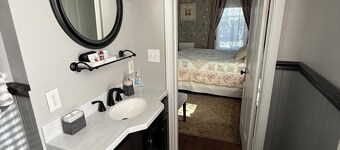 Historical B&B located in New York's Finger Lakes Region