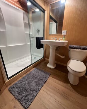 Towels, soap, toilet paper