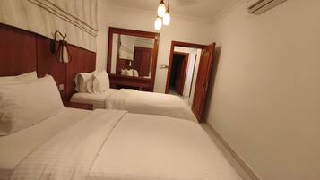 Apartemen Keluarga, 2 kamar tidur, dapur, menara | Brankas, tirai kedap cahaya, kedap suara, dan setrika/meja setrika