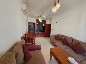 Living area -  RED22 ALsalam suites (Salalah)