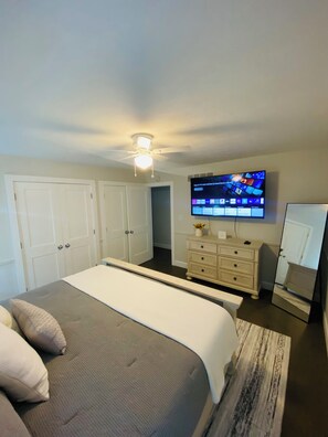 3 soverom, strykejern/-brett, wi-fi og sengetøy