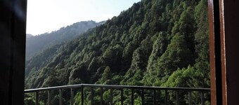 Hotel paradise hills