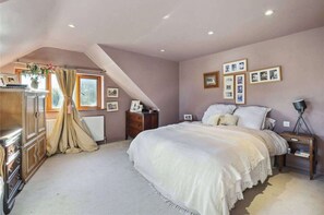 Casa | 3 camere, ferro/asse da stiro, Wi-Fi gratuito, lenzuola