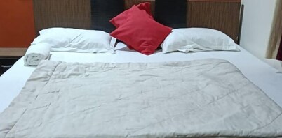 Deteex Hotel Ivy