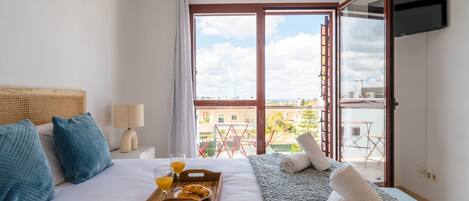 5 sovrum, skrivbord, strykjärn/strykbräda och wi-fi