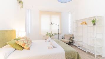 4 slaapkamers, een strijkplank/strijkijzer, wifi, beddengoed