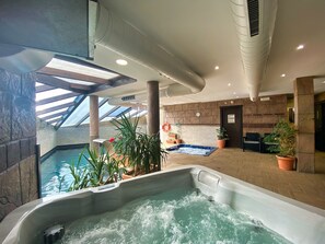 Hot tub - Apartamentos Spa Casco Histórico de Isla (Isla)