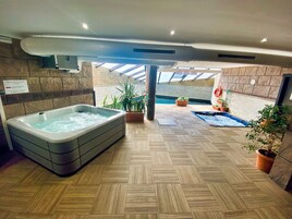 Bañera de hidromasaje 