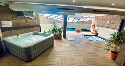 Apartamentos Spa Casco Histórico de Isla