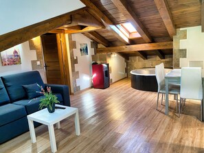 Living area - Apartamentos Spa Casco Histórico de Isla (Isla)