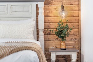 6 chambres, fer et planche à repasser, Wi-Fi gratuit, draps fournis