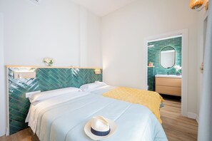 3 chambres, fer et planche à repasser, Wi-Fi, draps fournis