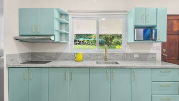 Deluxe-Villa, Bergblick | Eigene Küche | Großer Kühlschrank, Mikrowelle, Herdplatte