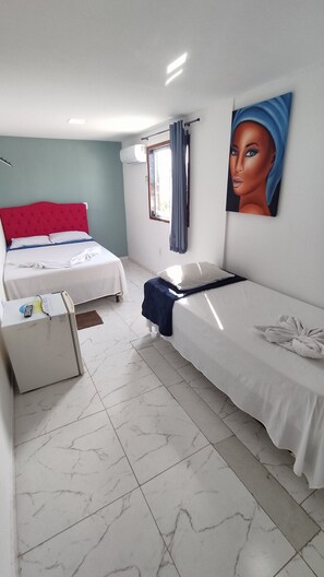 双床房 | 免费 WiFi、床单