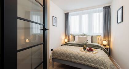 Silver - by Kairos Apartments