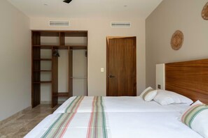 6 habitaciones y caja de seguridad en la habitación 