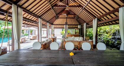 Discover Majestic Living: The Ultimate Getaway in a Former Royal Villa Estate