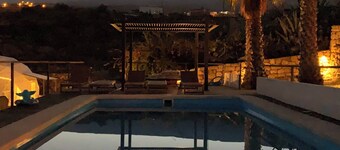 Bungalow with Pool in Rural Farm