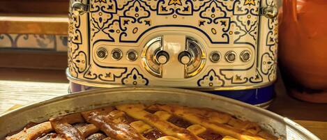 Dobbeltrom – deluxe, balkong | Sengetøy av topp kvalitet, wi-fi (inkludert) og sengetøy