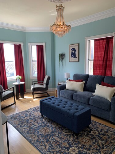 Charming 1 bedroom condo centrally located in Downtown Salt Lake City